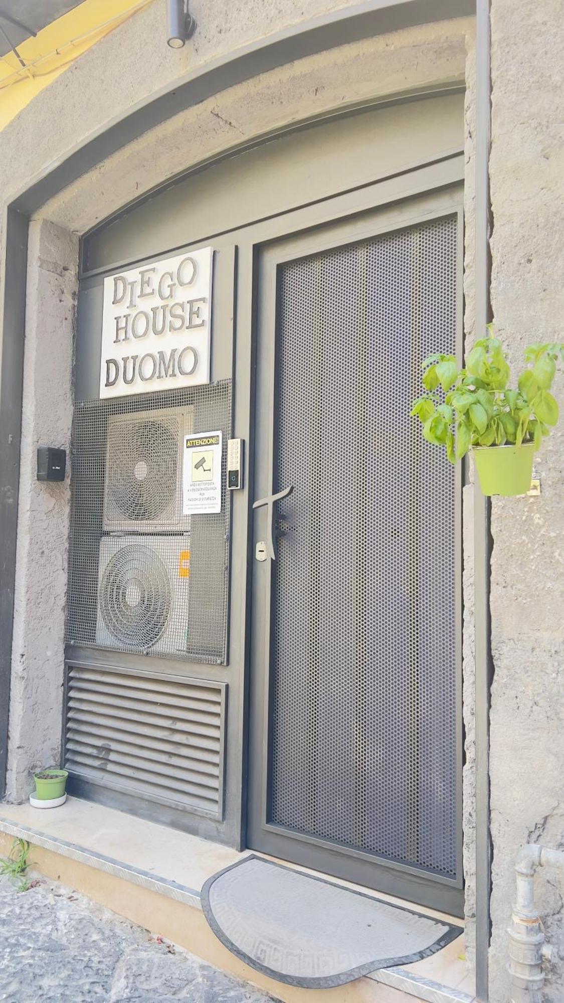 Diego Hause Duomo Neapel Exteriör bild